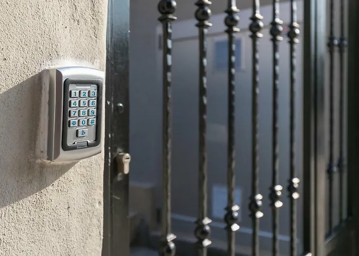 Riverside By Forever Апартаменти *